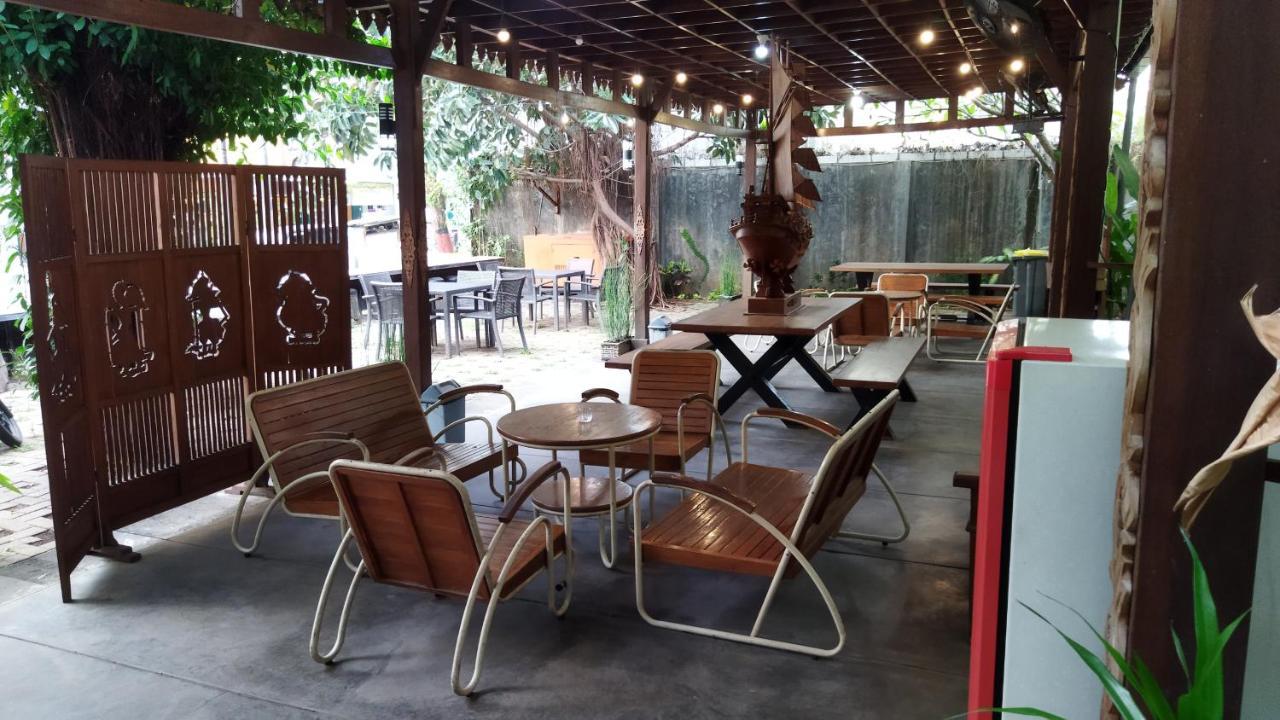 Nusantara Hotel Syariah Jepara Εξωτερικό φωτογραφία